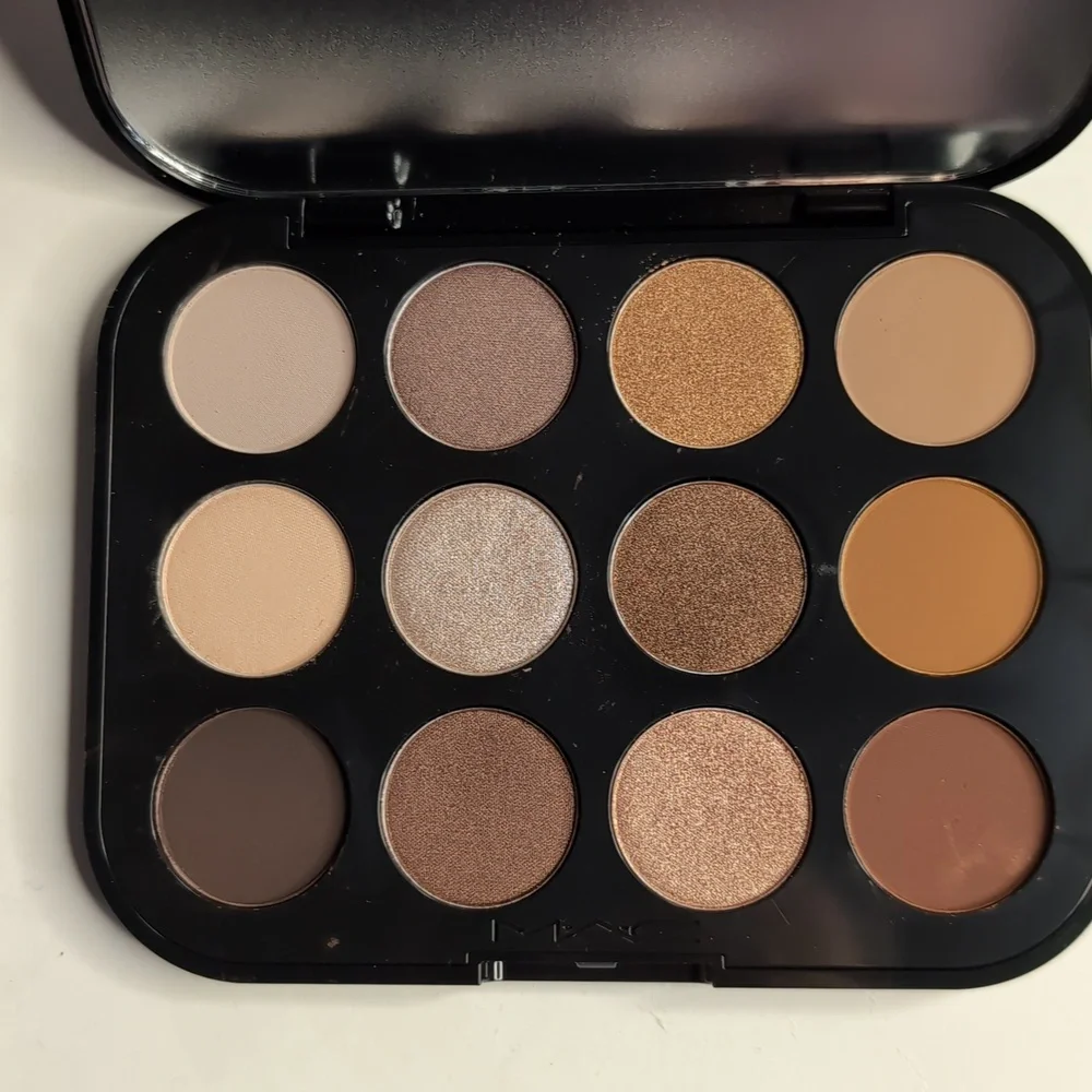 MAC Connect In Colour Eyeshadow Palette Unfiltered Nudes-NIB